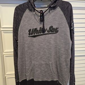 Majestic White Sox Gray and Black Hoodie